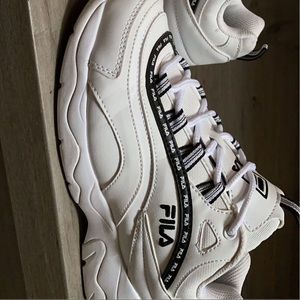 Fila sneakers
